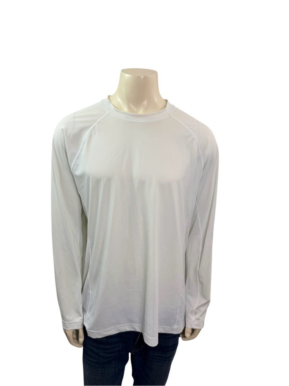 Lands End Men’s Size XL Long Sleeve Solid White Rush Guard Shirt